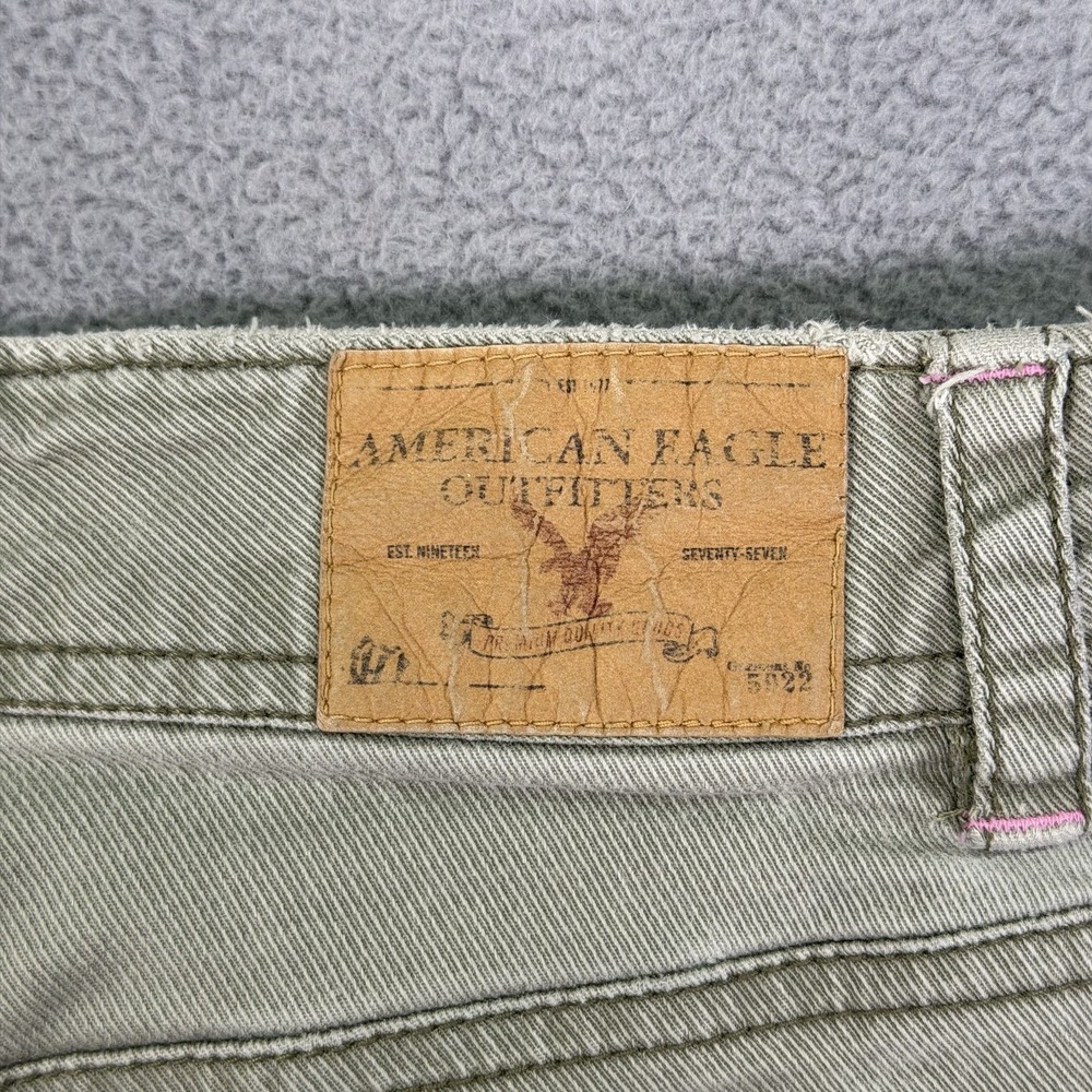 American Eagle Shorts Womens 0 Army Green Low Rise 2" Inseam Stretch Rhinestone - Picture 6 of 8
